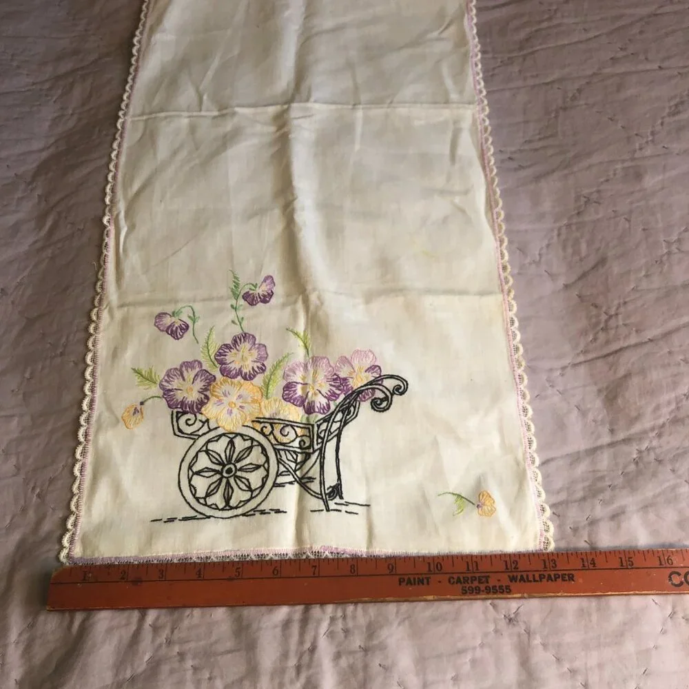 N/A vintage embroidered